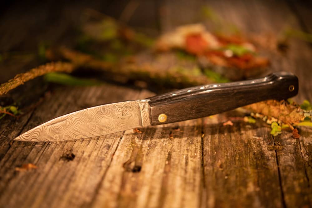 Couteau Morta à pompe arrière