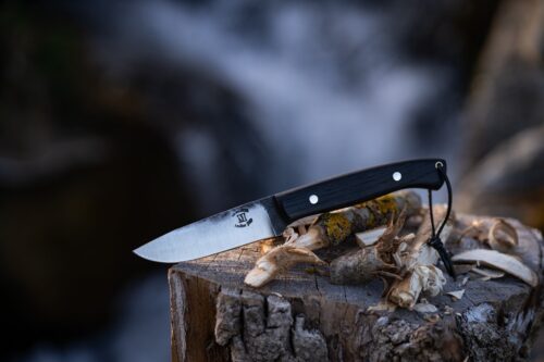 Comment choisir son couteau EDC sans se tromper ? Fiabilité, style et usage 2 Couteau Morta fixe EDC 10