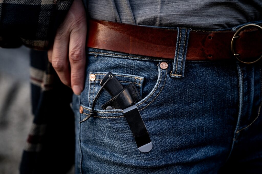 Arizona knife laws: When carrying a knife becomes a way of life 2 Fourreau EDC 3